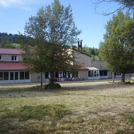 Le Moulin De Savin Restaurant Le Clos Fleuri 2*